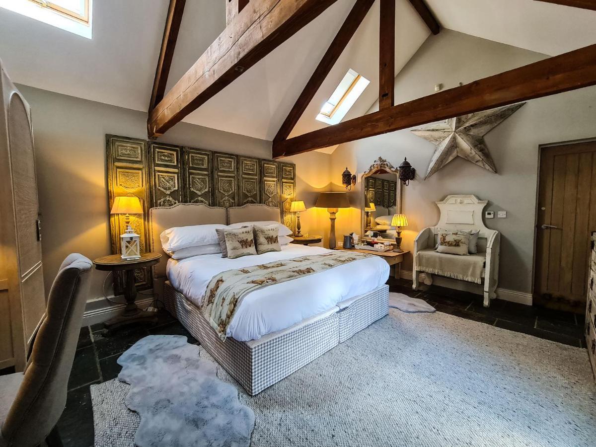 Grantham Arms Hotel โบโรห์บริดจ์ ภายนอก รูปภาพ