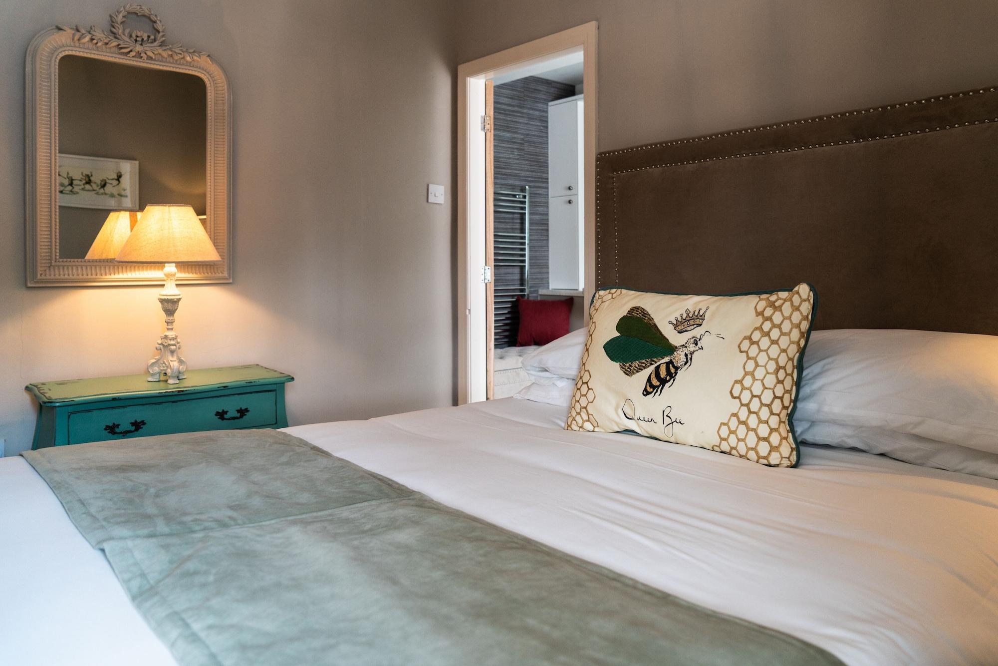 Grantham Arms Hotel โบโรห์บริดจ์ ภายนอก รูปภาพ