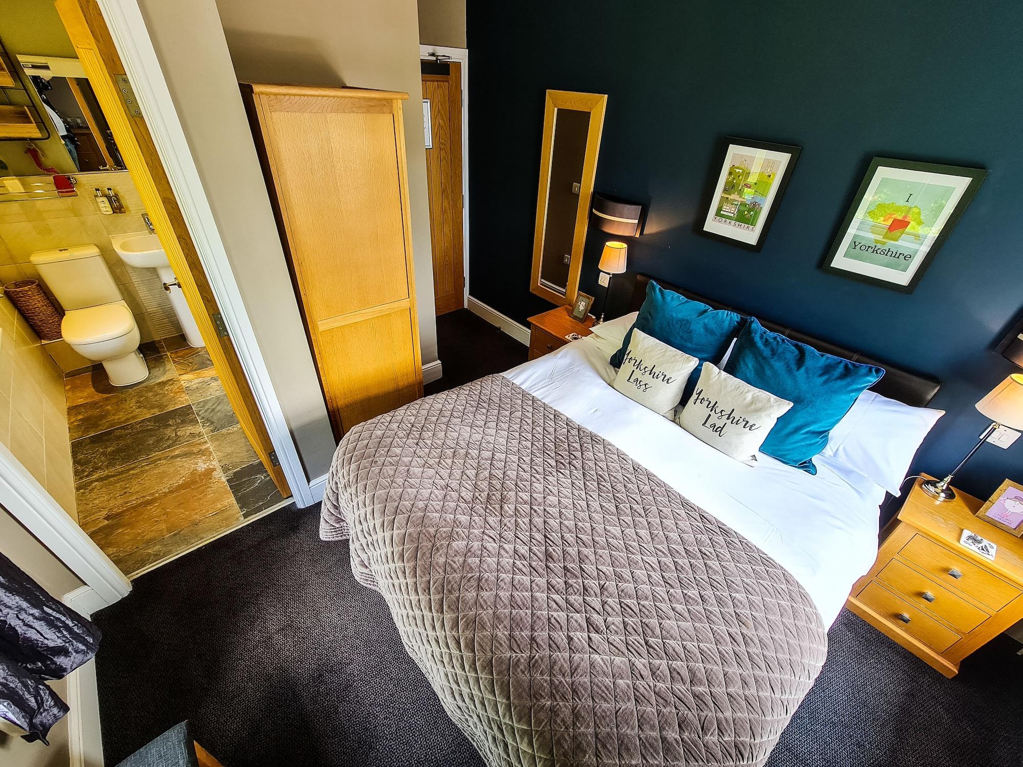 Grantham Arms Hotel โบโรห์บริดจ์ ภายนอก รูปภาพ
