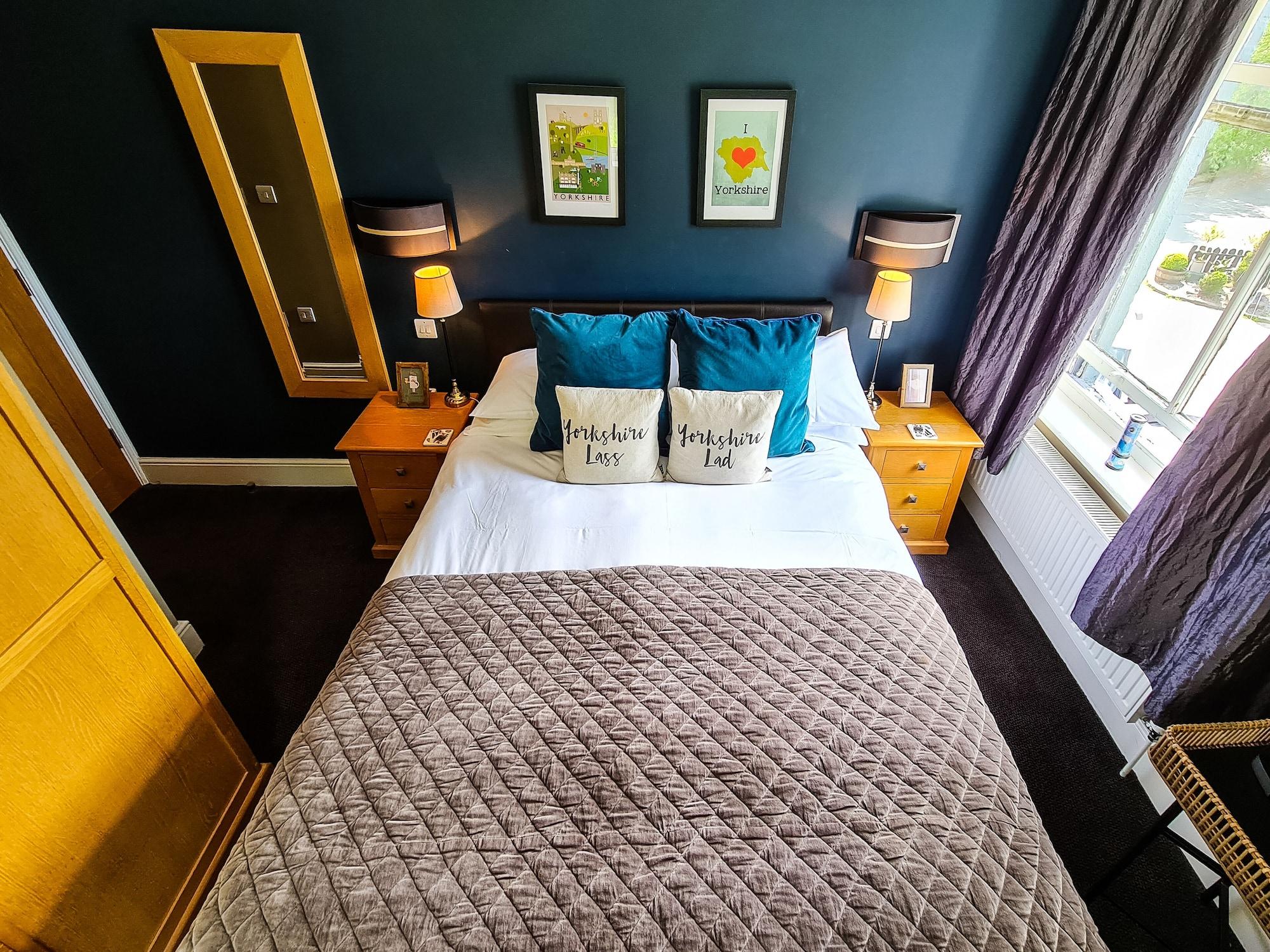 Grantham Arms Hotel โบโรห์บริดจ์ ภายนอก รูปภาพ